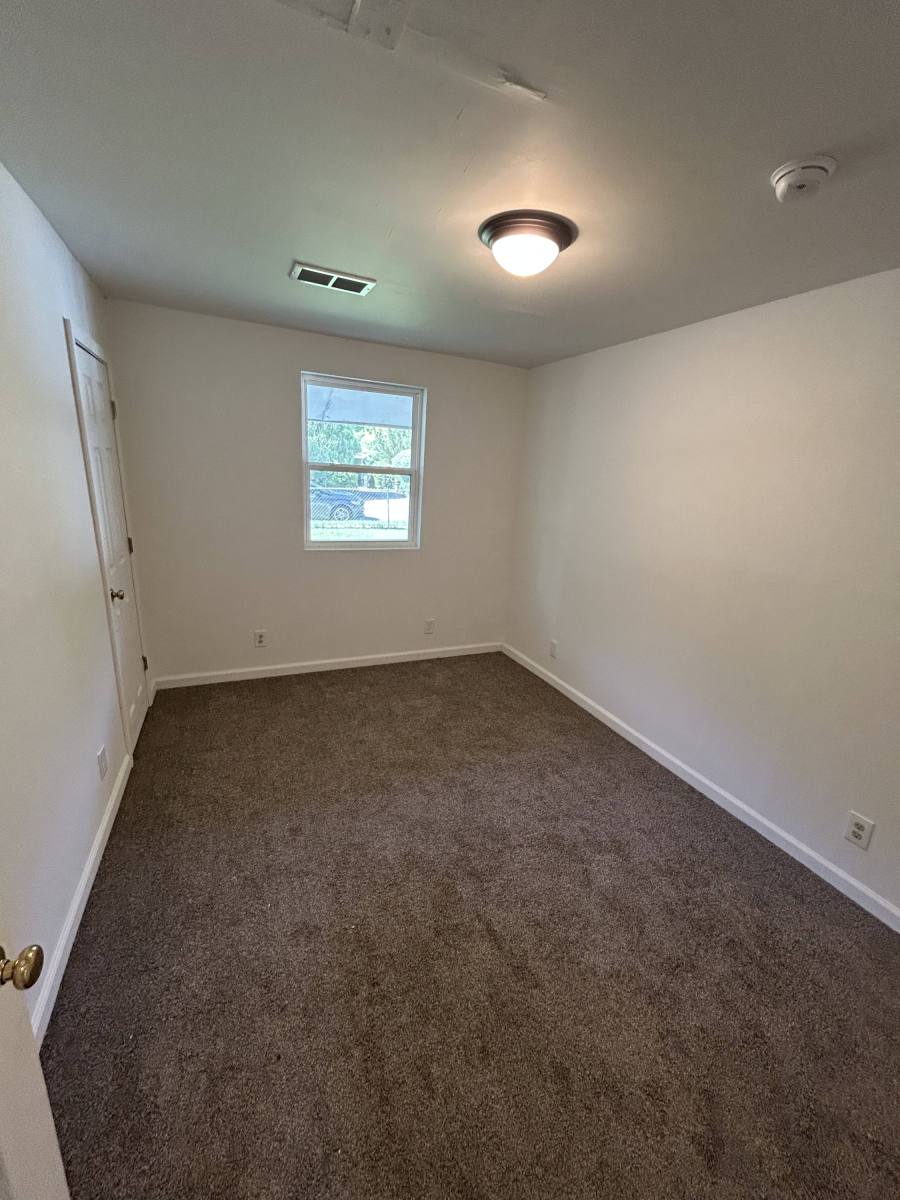 House for rent at 370 Collinwood Ave, Montgomery, AL 36105