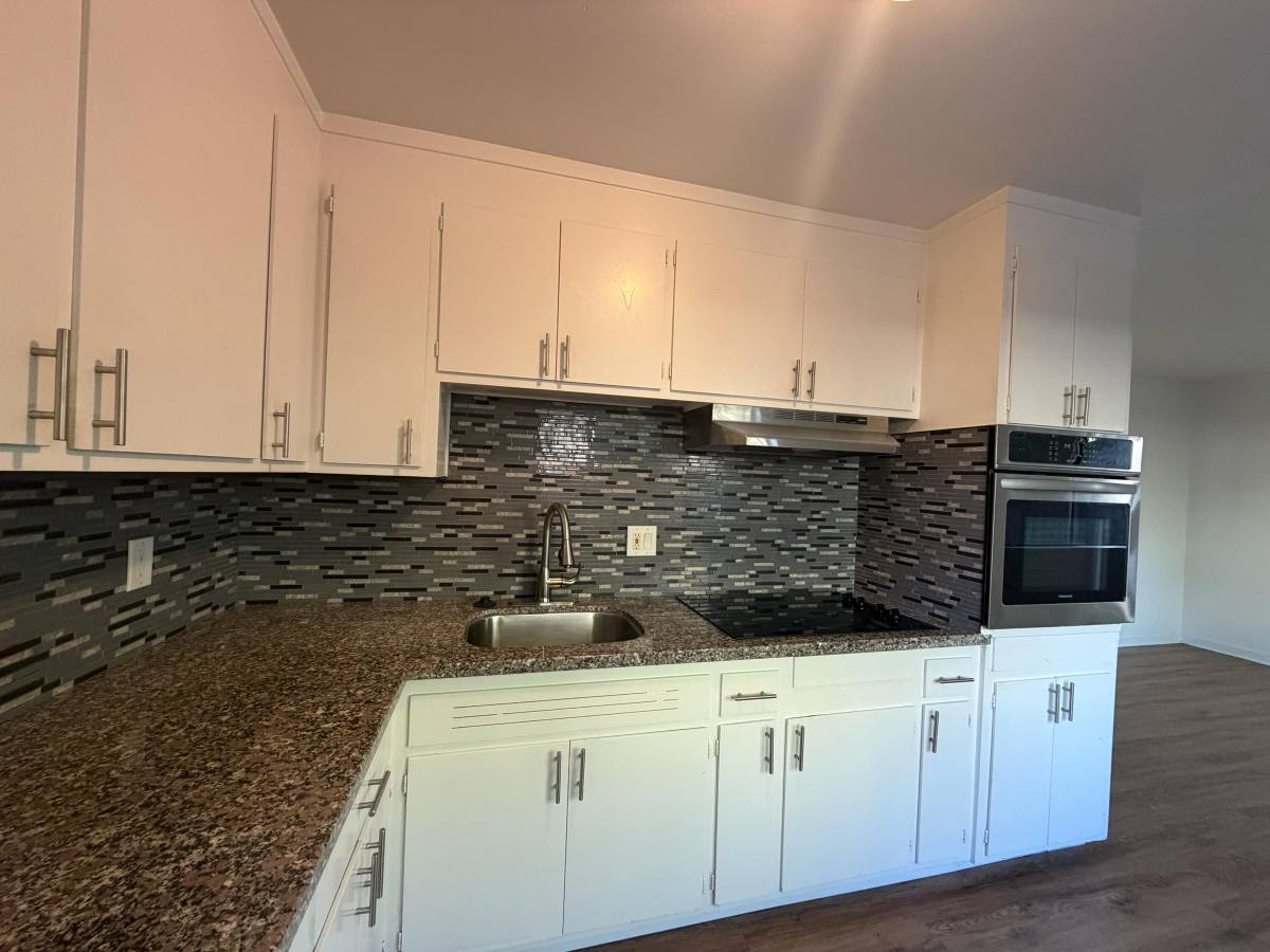Apartment for rent at 2210 San Jose Ave #A, Alameda, CA 94501