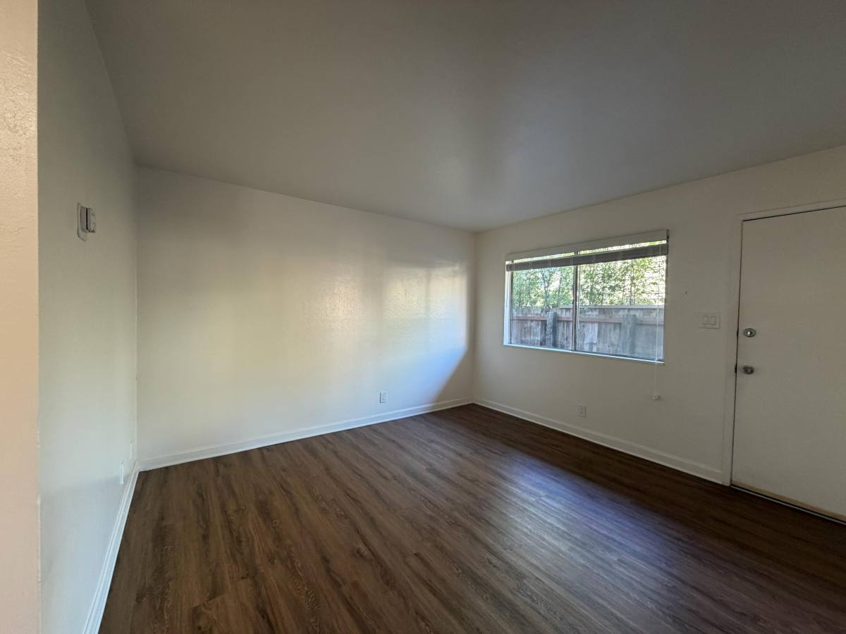 Apartment for rent at 2210 San Jose Ave #A, Alameda, CA 94501