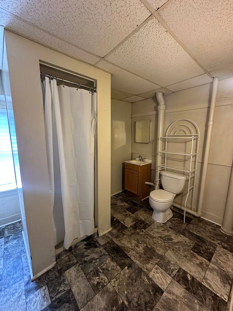 Apartment for rent at 22 N Hartley St, York, PA 17401