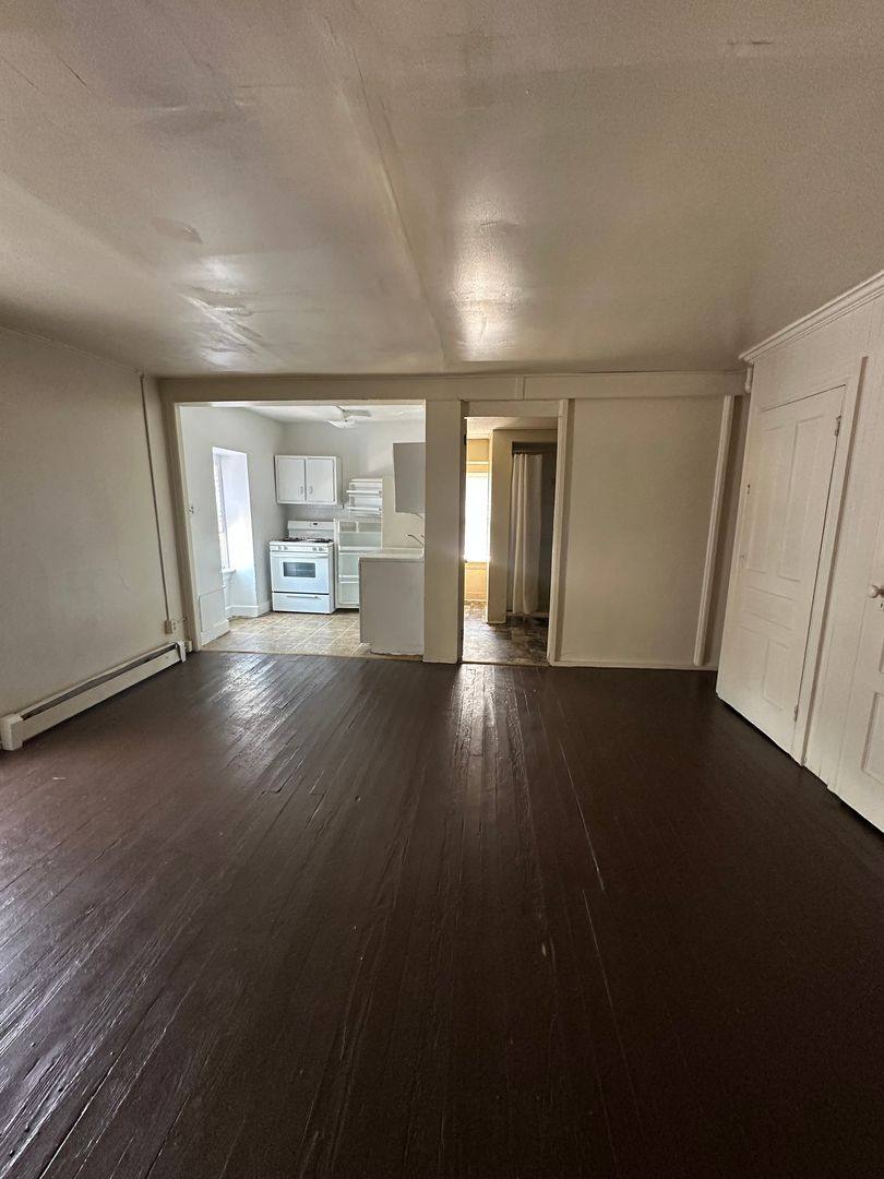 Apartment for rent at 22 N Hartley St, York, PA 17401