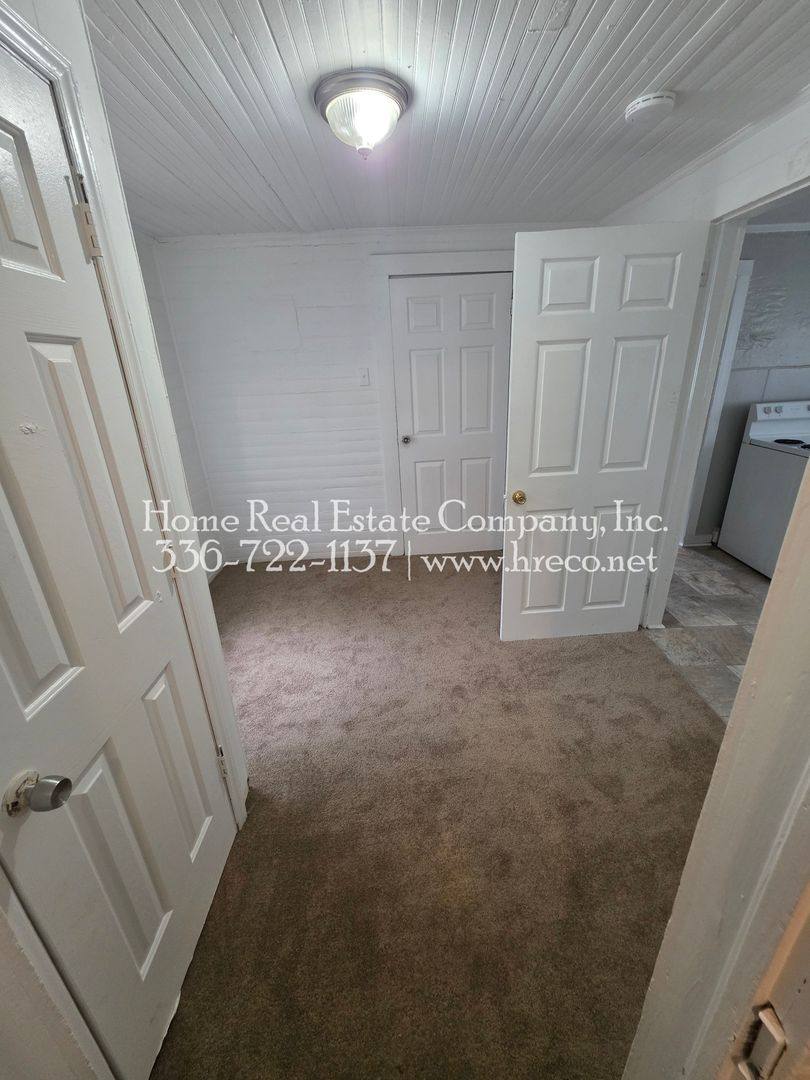 Apartment for rent at 2601 Machine St, Winston Salem, NC 27105