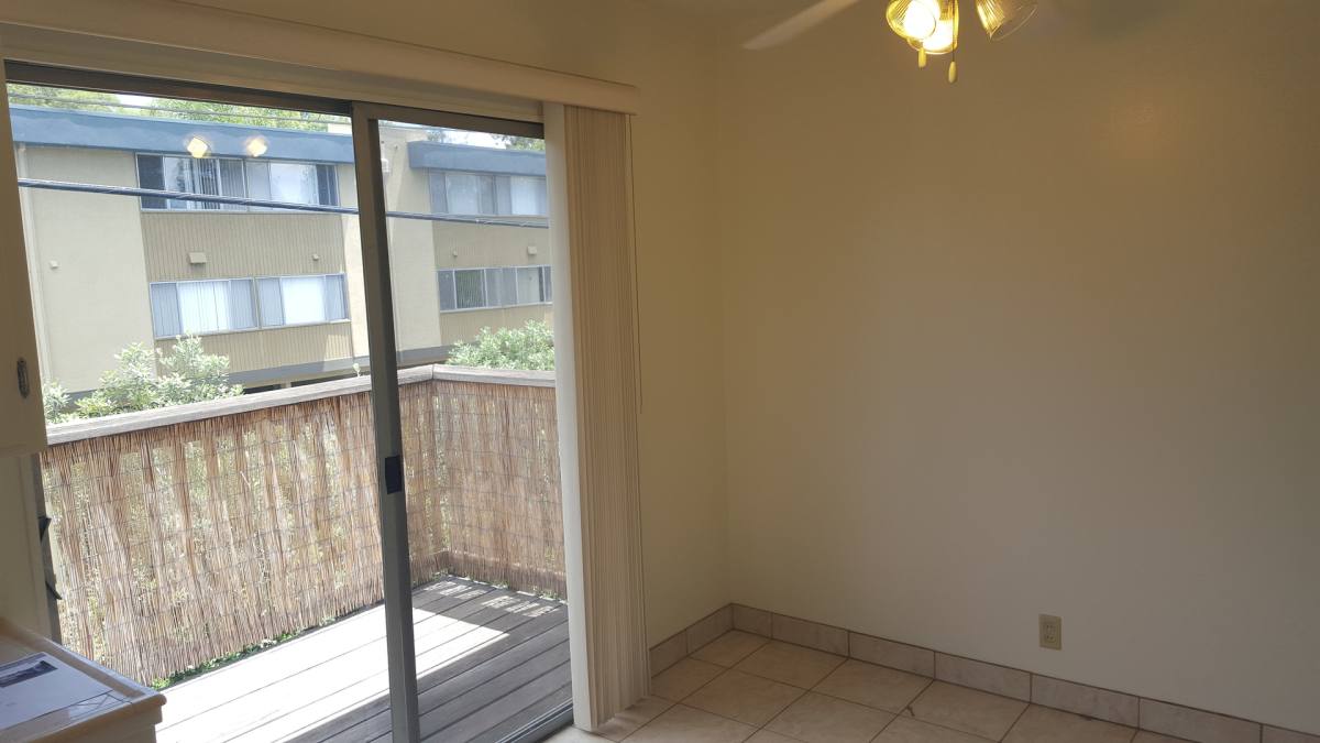 Apartment for rent at 1025 Williams Way, Mountain View, CA 94040