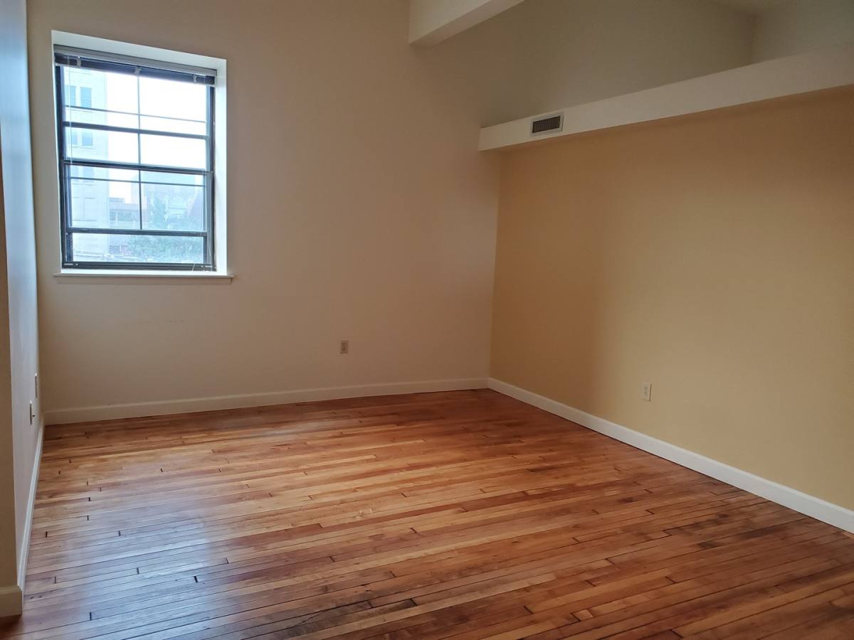 Apartment for rent at 45 N Market St, Lancaster, PA 17603
