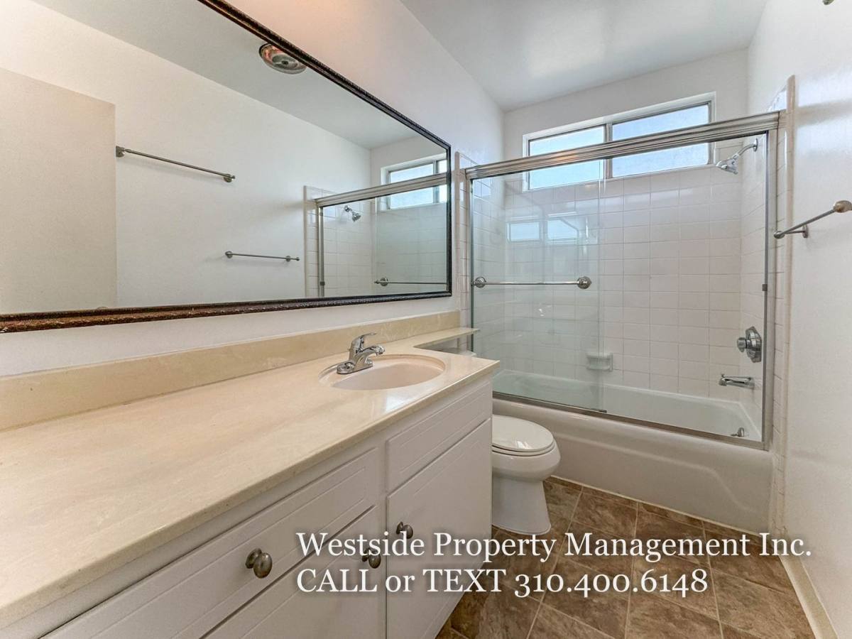 Apartment for rent at 3336 Tilden Ave #207, Los Angeles, CA 90034