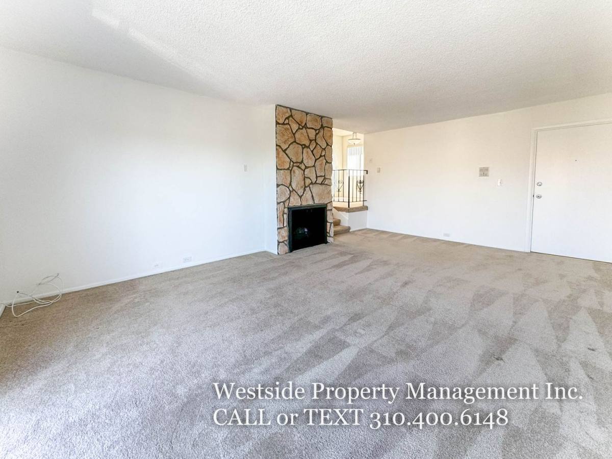 Apartment for rent at 3336 Tilden Ave #207, Los Angeles, CA 90034