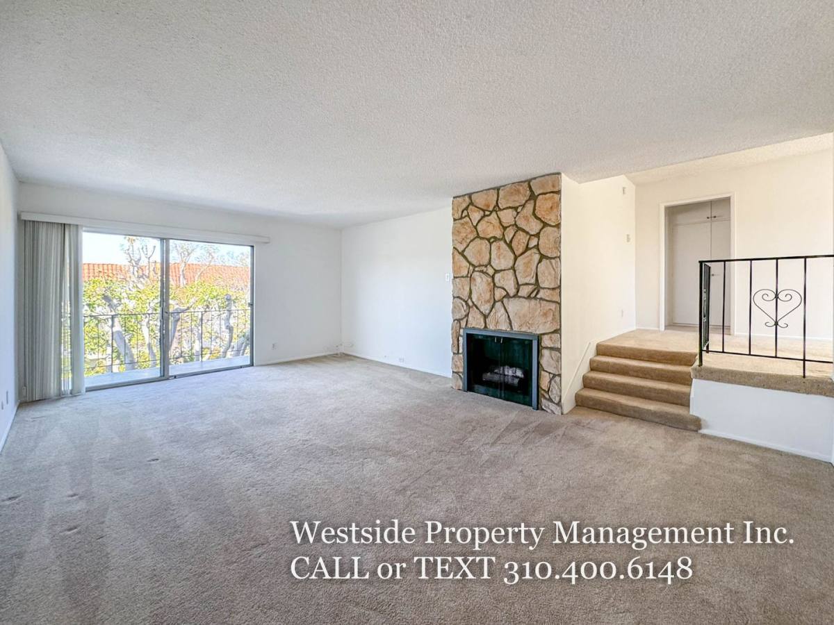Apartment for rent at 3336 Tilden Ave #207, Los Angeles, CA 90034