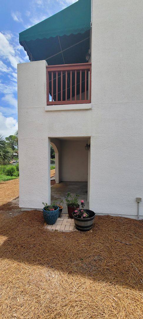 Apartment for rent at 8730 Thomas Dr, Panama City, FL 32408