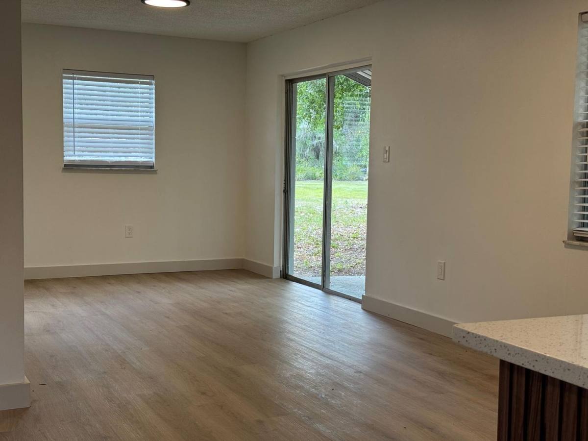 House for rent at 1639 Spring Lake Rd, Fruitland Park, FL 34731