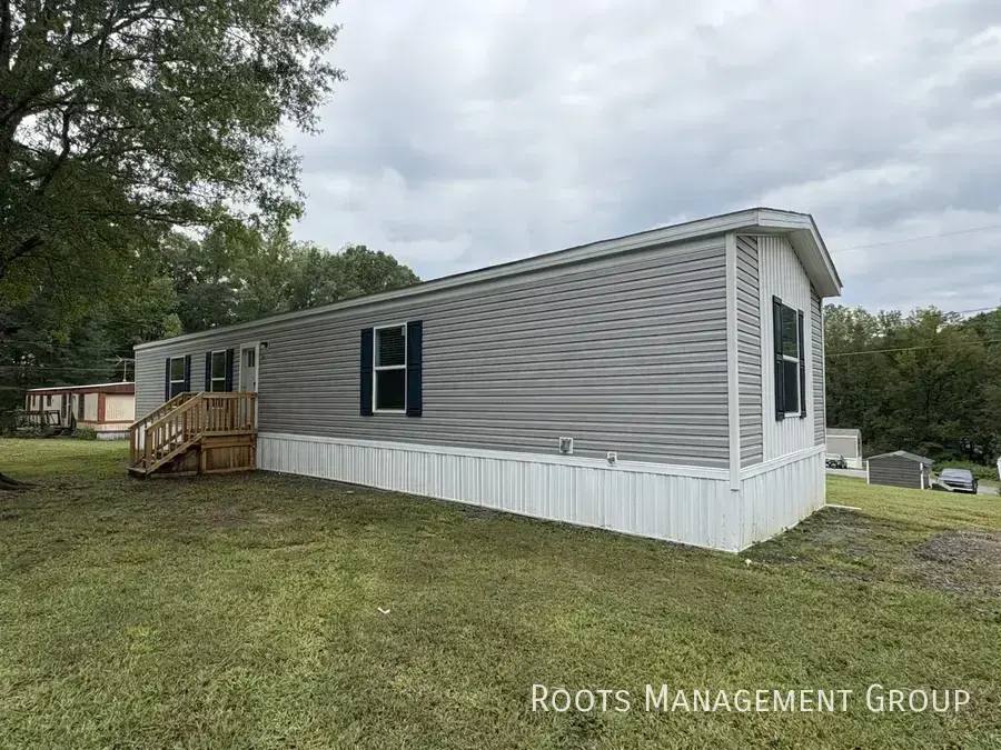 Apartment for rent at 106 Petunia Lane #106PET, Reidsville, NC 27320