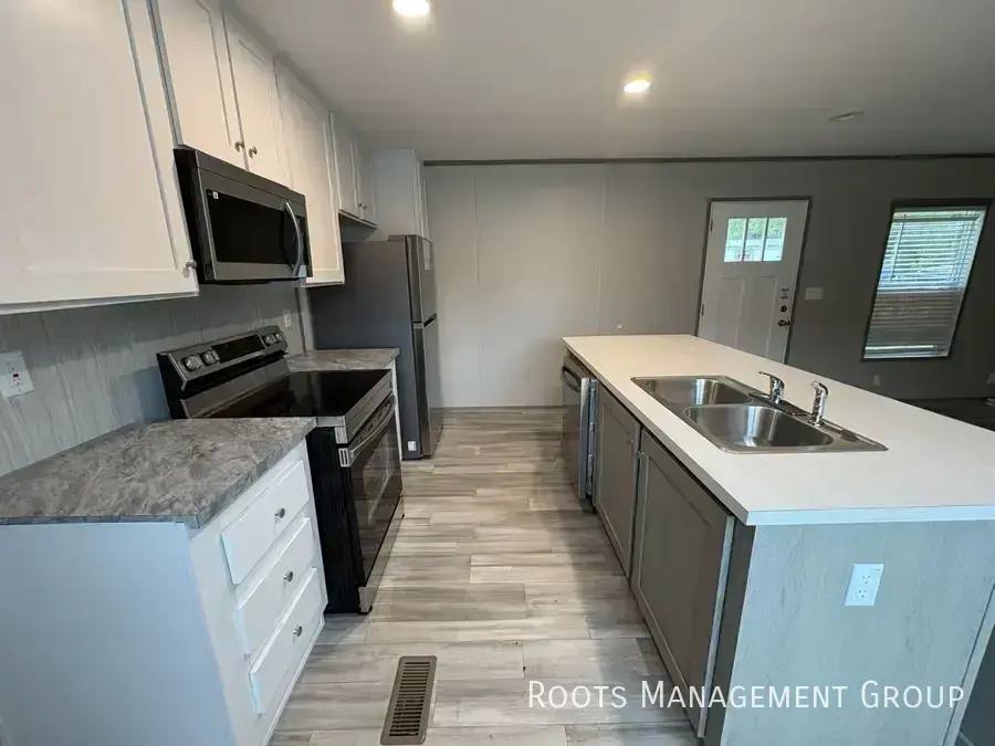 Apartment for rent at 106 Petunia Lane #106PET, Reidsville, NC 27320