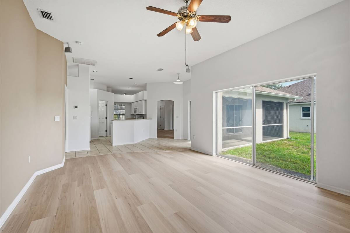 House for rent at 6141 36th Lane E, Bradenton, FL 34203