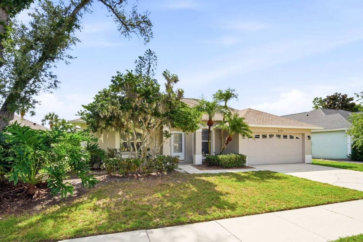 House for rent at 6141 36th Lane E, Bradenton, FL 34203