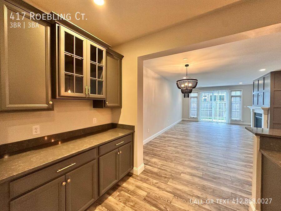 House for rent at 417 Roebling Court, Cranberry Township, PA 16066