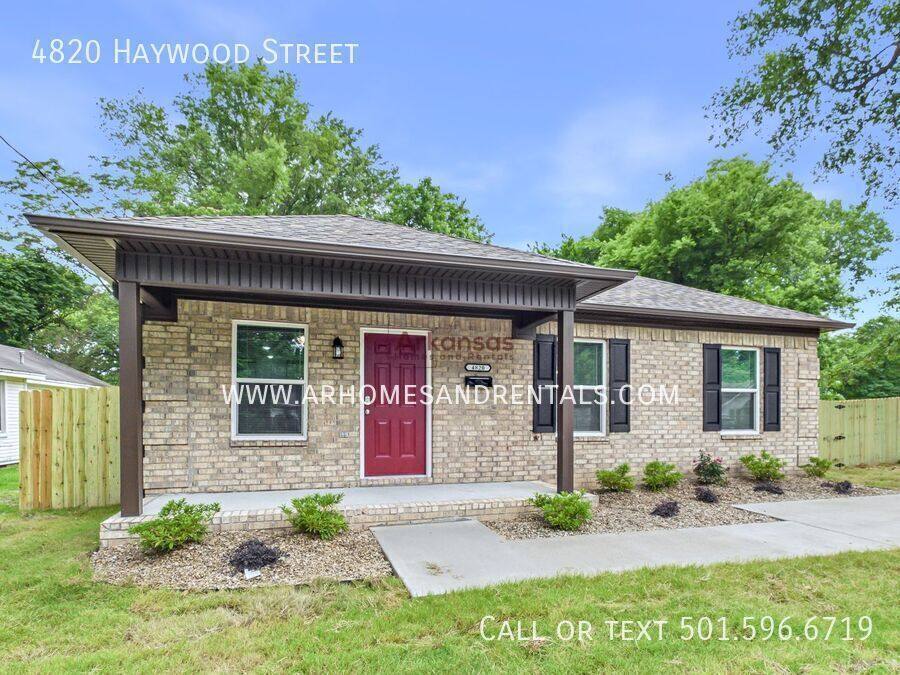 House for rent at 4820 Haywood St, North Little Rock, AR 72117