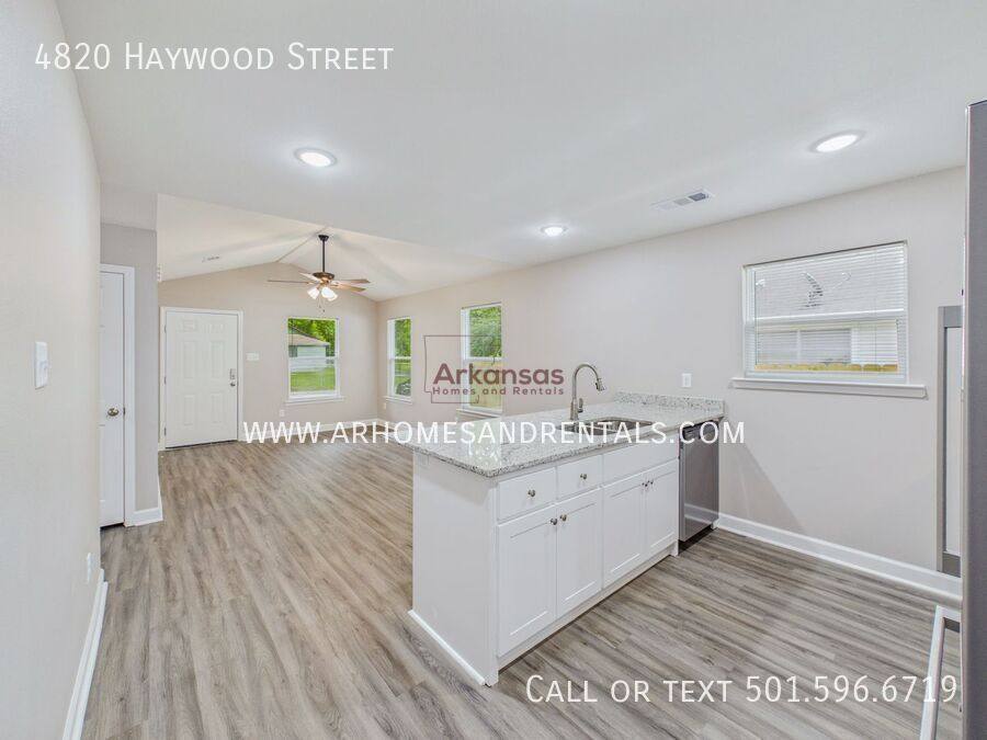 House for rent at 4820 Haywood St, North Little Rock, AR 72117