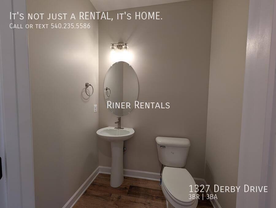 Townhouse for rent at 1327 Derby Dr, Harrisonburg, VA 22801