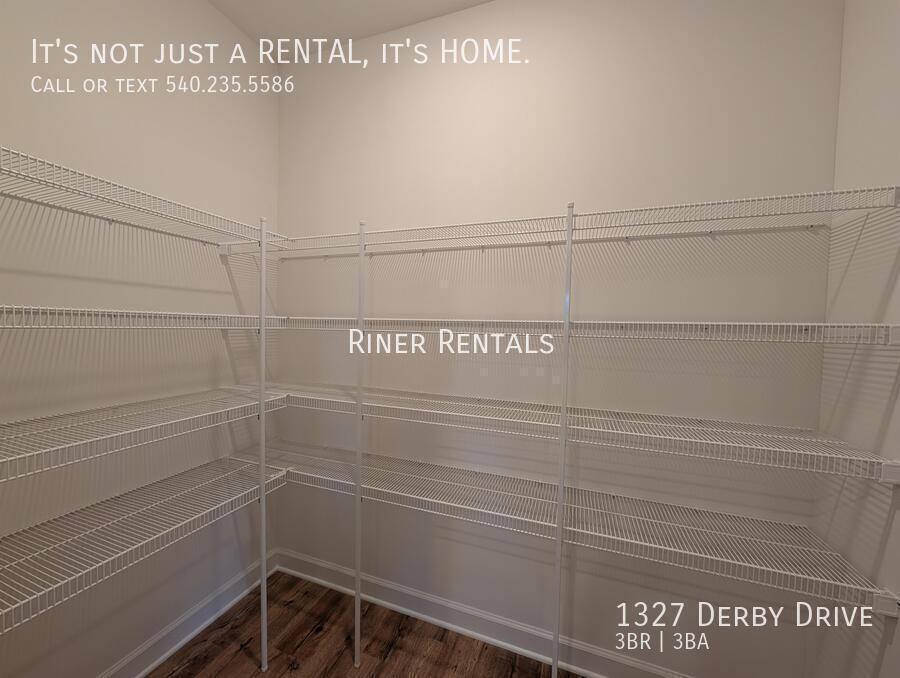 Townhouse for rent at 1327 Derby Dr, Harrisonburg, VA 22801