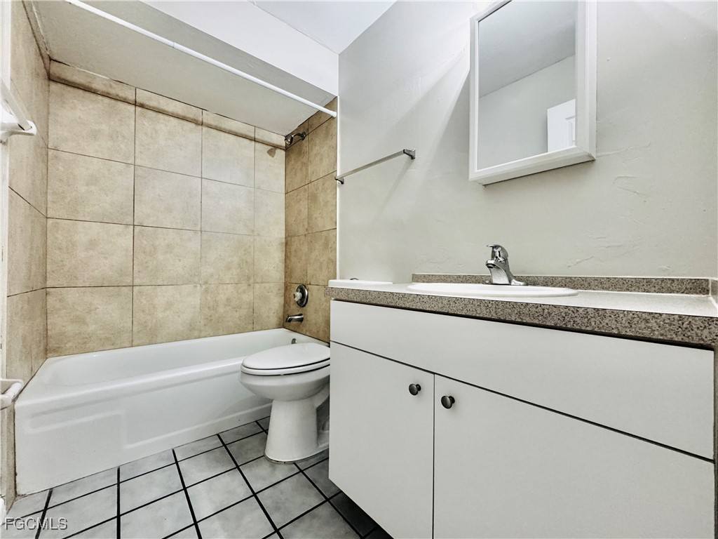 Apartment for rent at 706 SE 13th Court #706I, Cape Coral, FL 33990