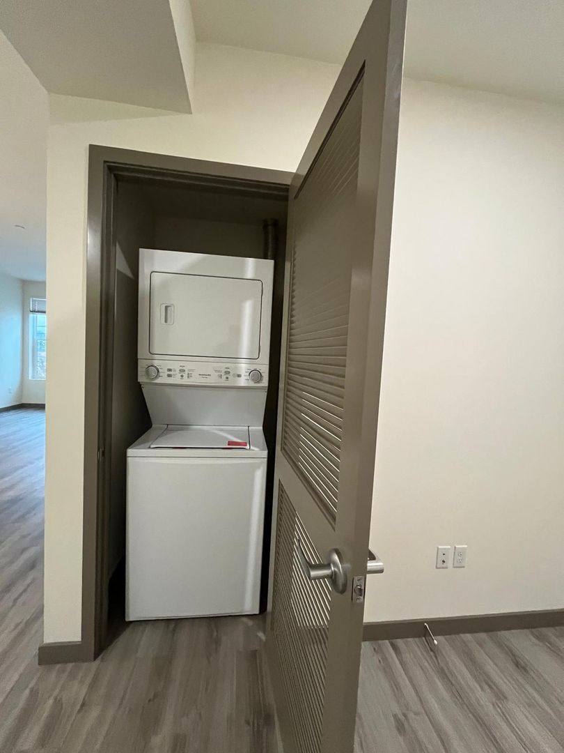 Apartment for rent at 16224, Meadow Rd, Lynnwood, WA 98087