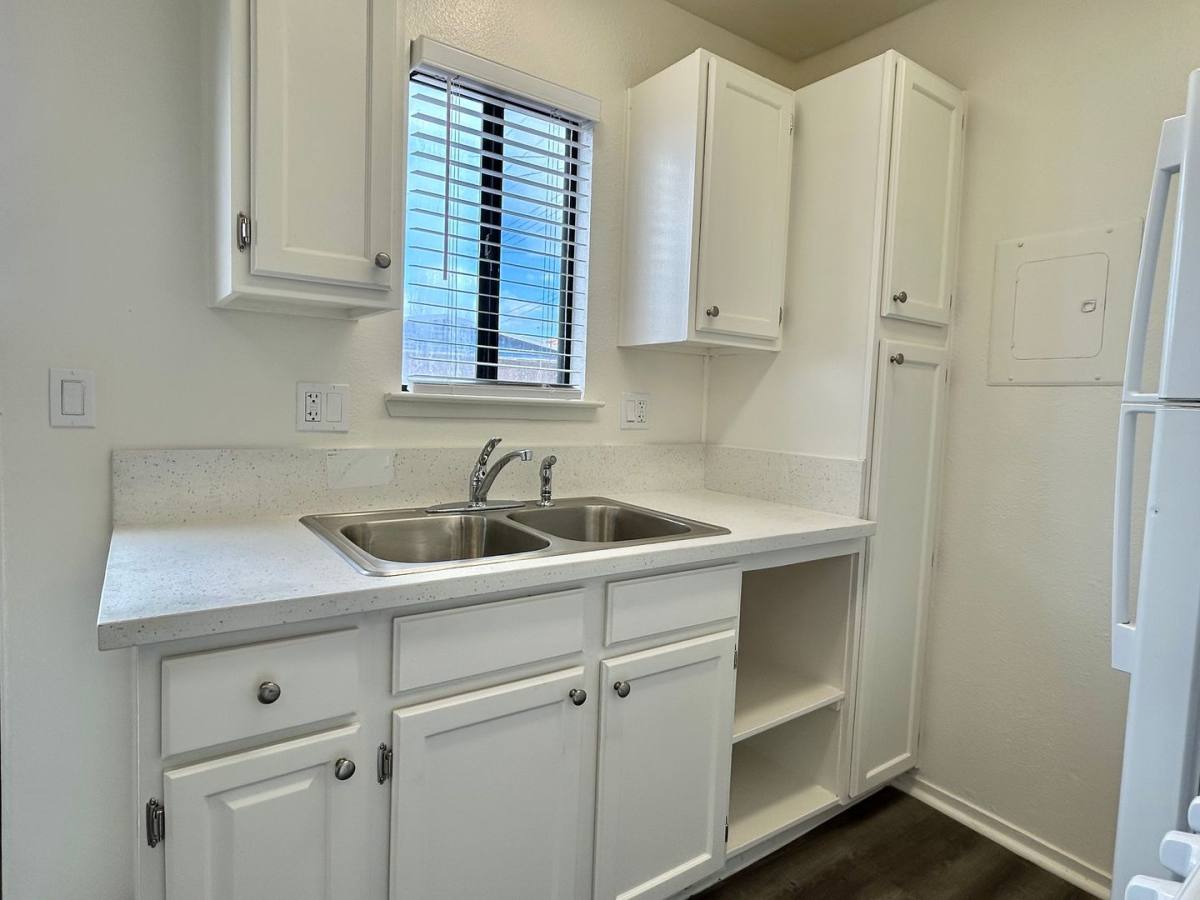 Apartment for rent at 121 N Western Ave, Santa Maria, CA 93458