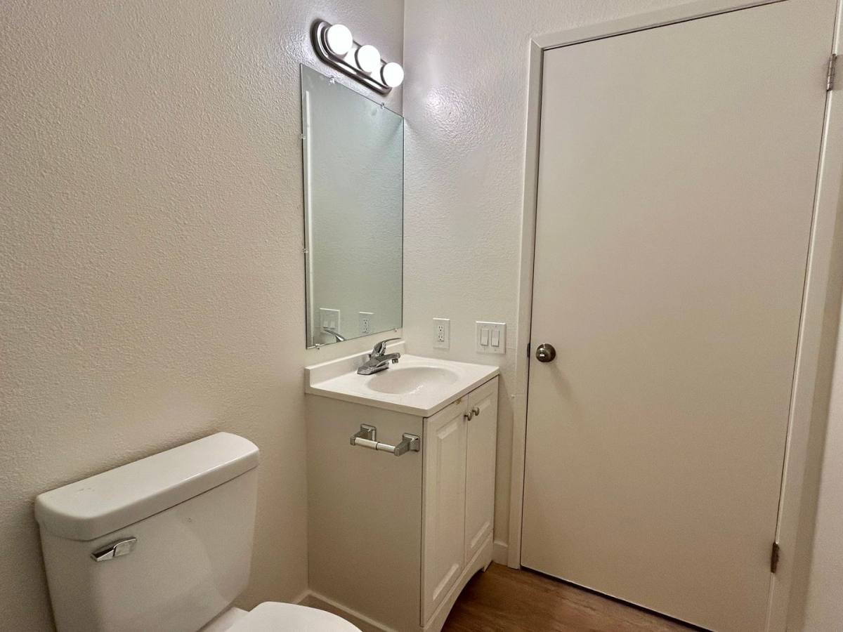 Apartment for rent at 1000-1042 W Orange St, Santa Maria, CA 93458