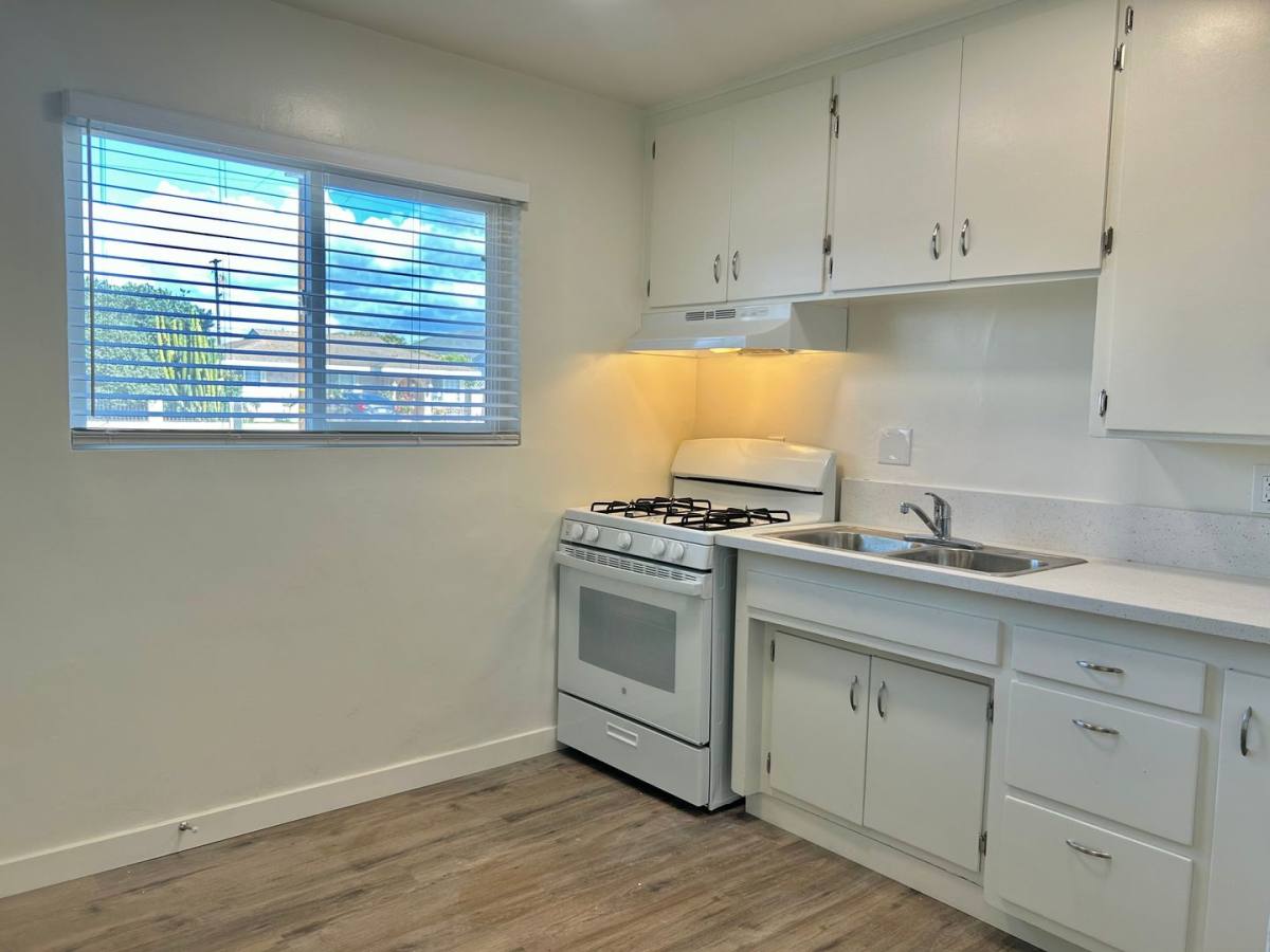 Apartment for rent at 525 & 529 N, Lompoc, CA 93436