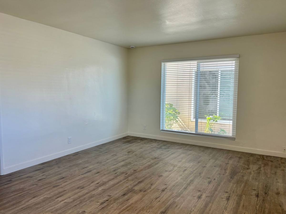 Apartment for rent at 525 & 529 N, Lompoc, CA 93436
