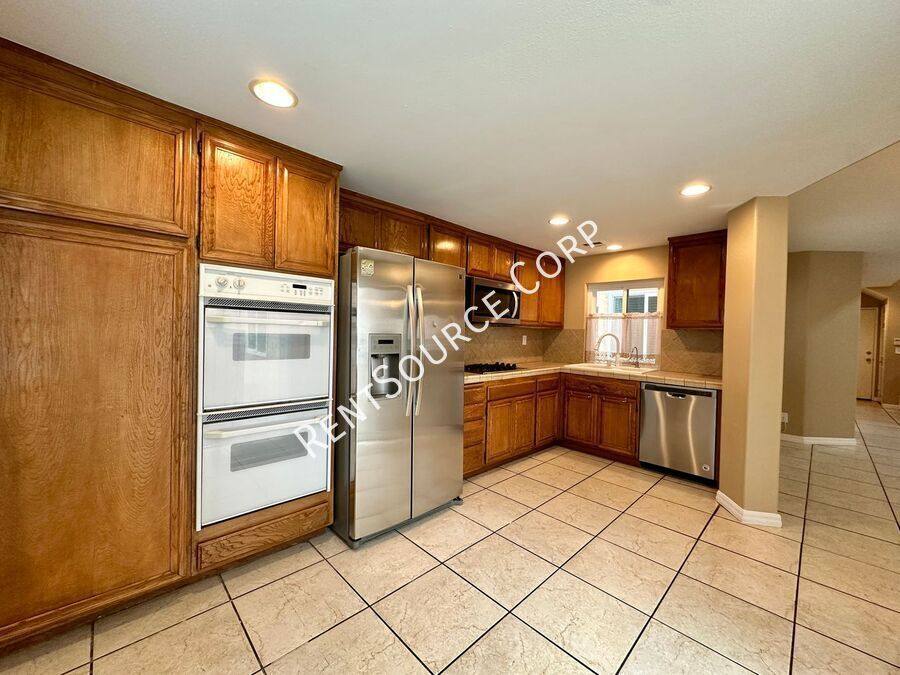 House for rent at 25823 Dickens Court, Stevenson Ranch, CA 91381