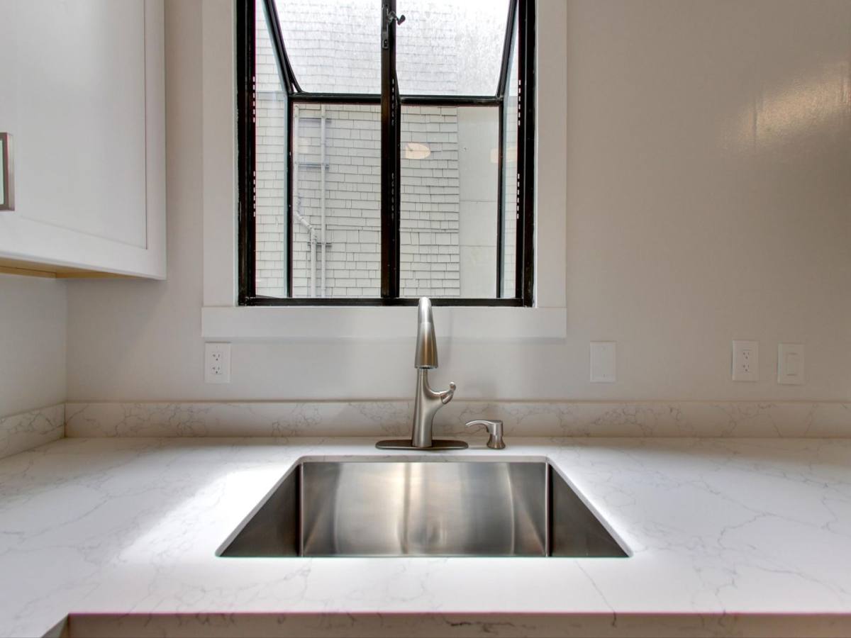 Apartment for rent at 221 24th Ave #104, San Francisco, CA 94121