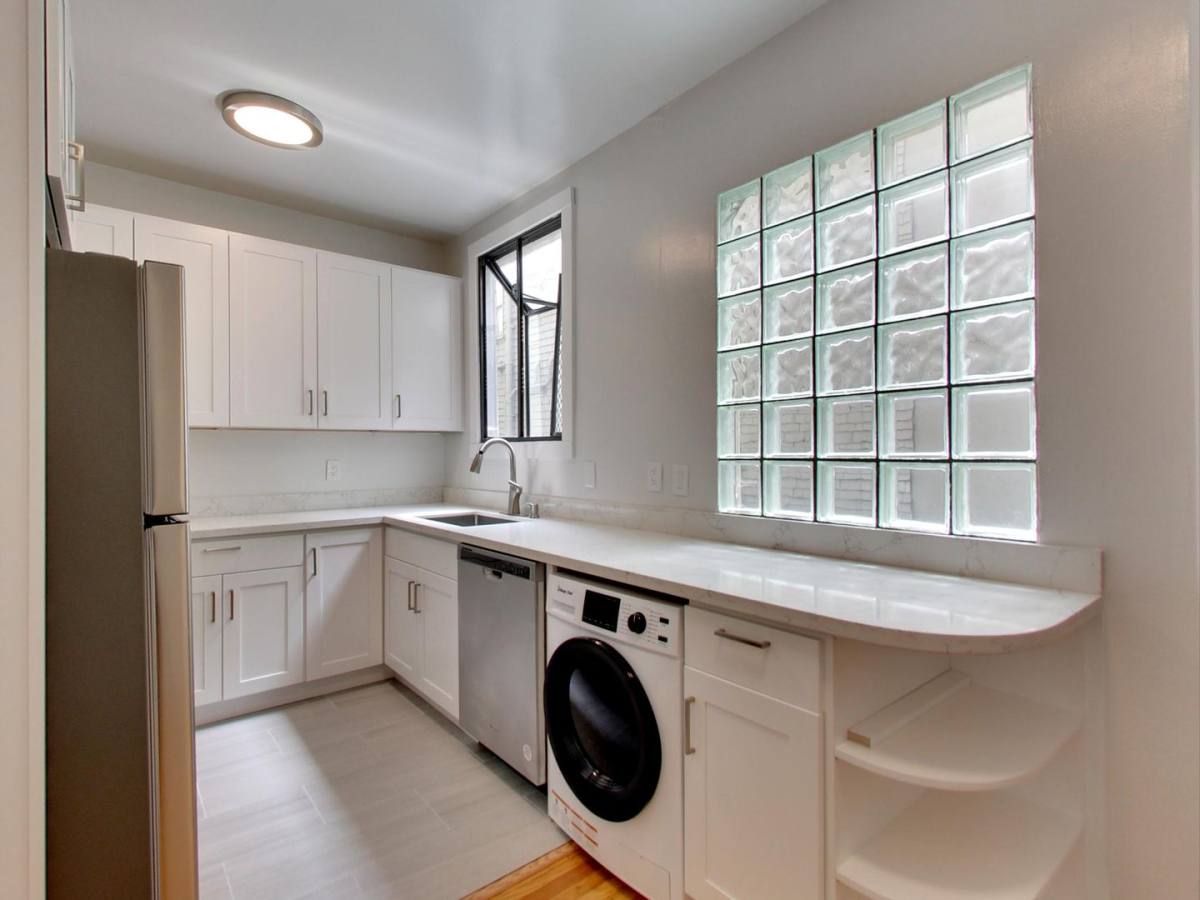Apartment for rent at 221 24th Ave #104, San Francisco, CA 94121