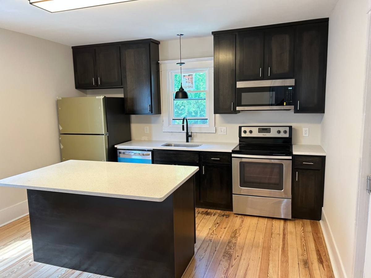 Apartment for rent at 322 N Broadway, Pitman, NJ 08071