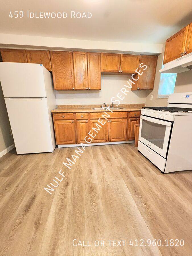Apartment for rent at 459 Idlewood Rd, Pittsburgh, PA 15235