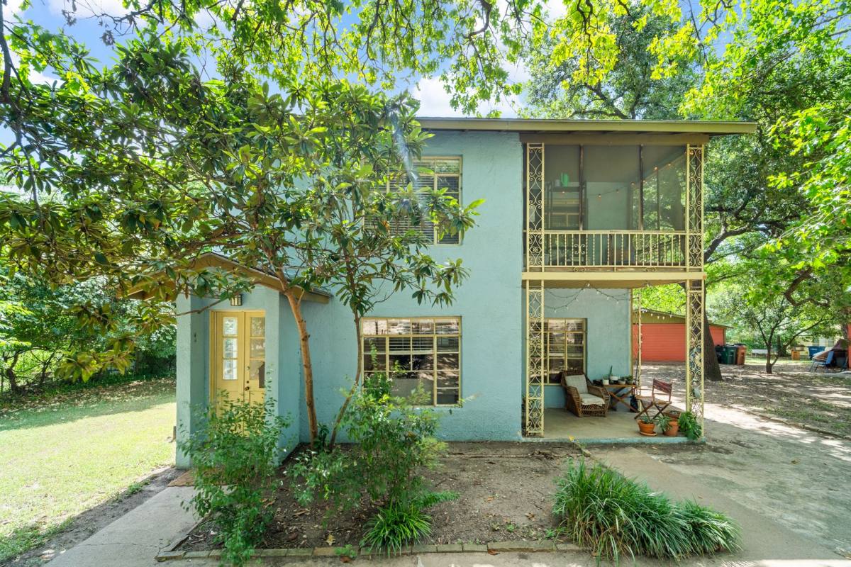 Apartment for rent at 3904 Wrightwood, Austin, TX 78722