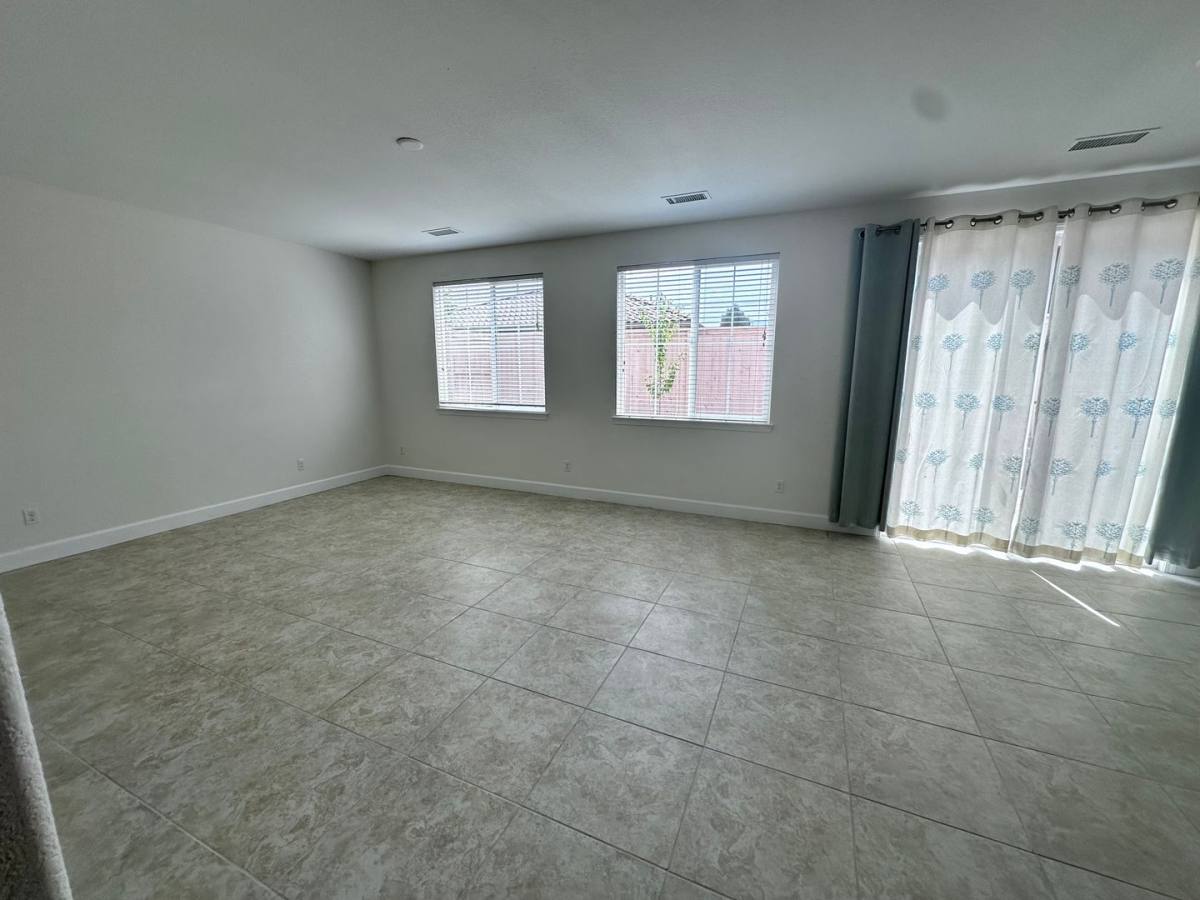 House for rent at 10735 Ridgebrook Dr, Reno, NV 89521