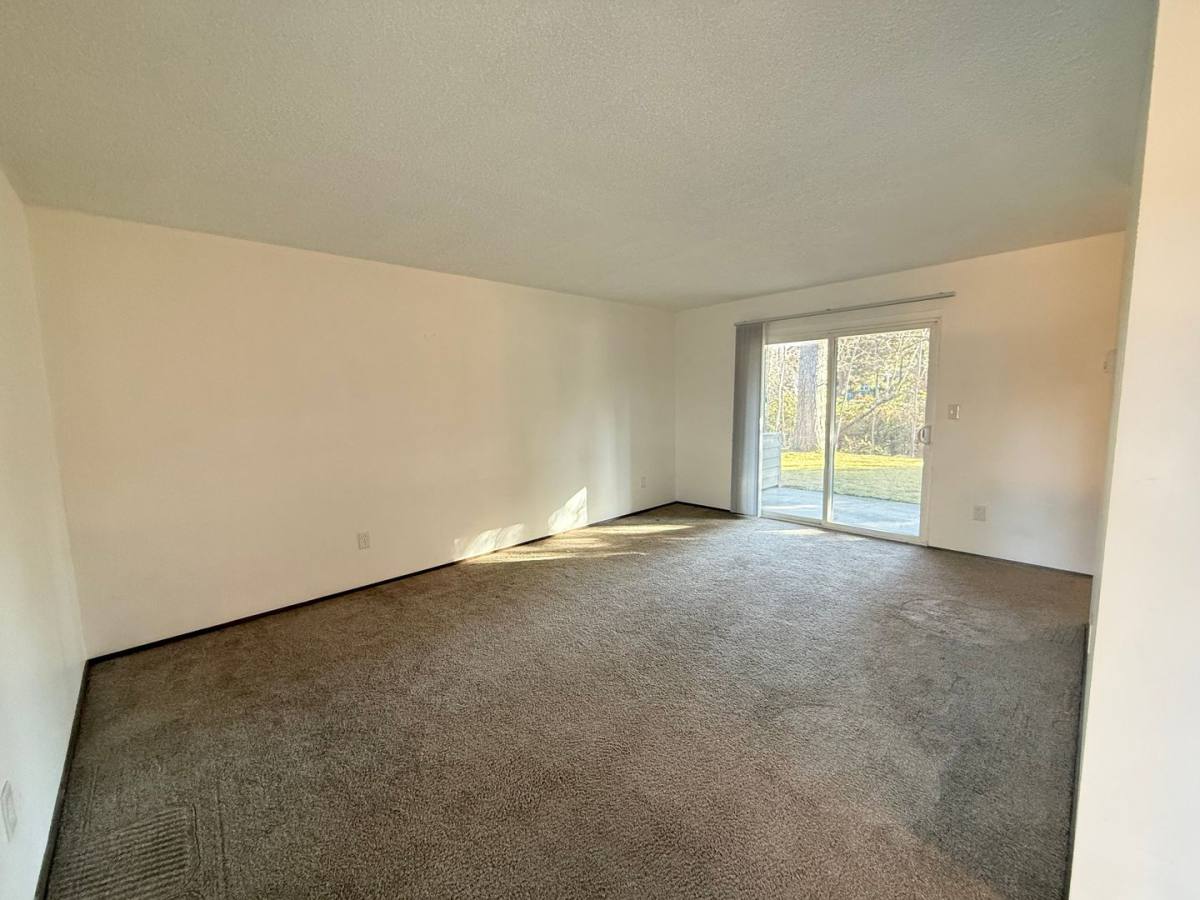 Apartment for rent at 1000 NE Butler Market Rd, Bend, OR 97701