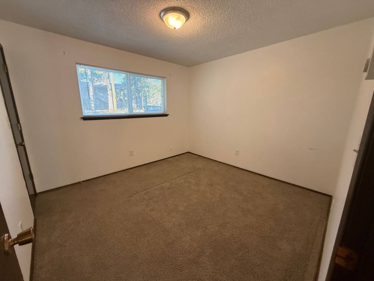 Apartment for rent at 1000 NE Butler Market Rd, Bend, OR 97701