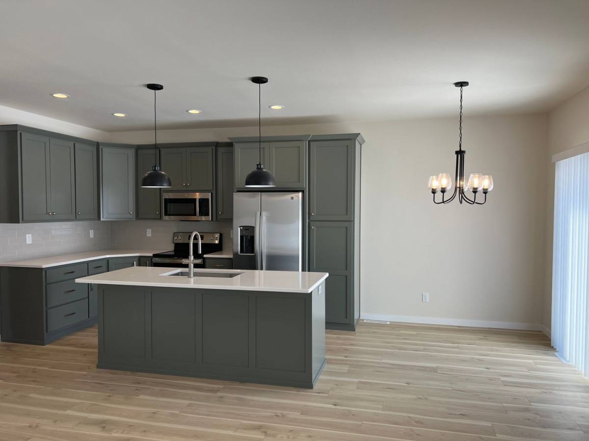 House for rent at 1360 Goldenwood Dr NW, West Fargo, ND 58078