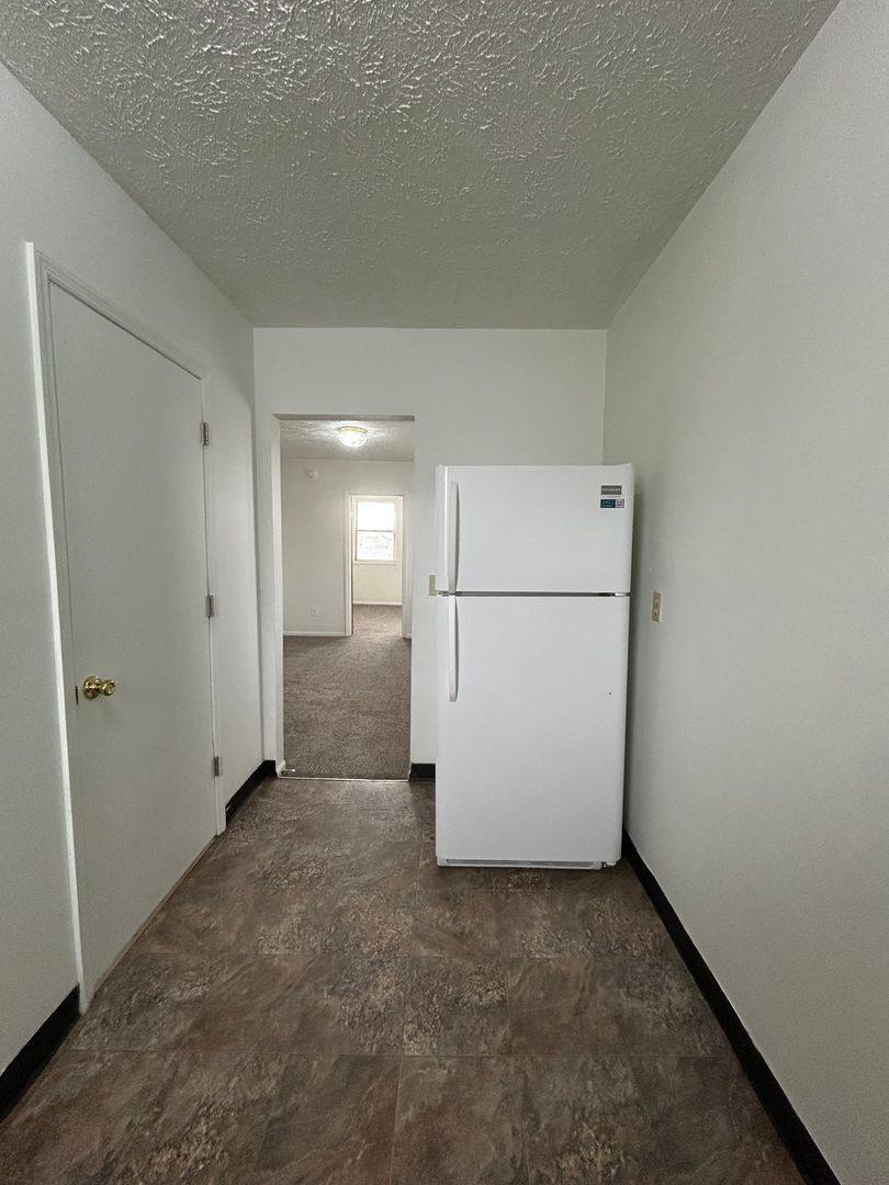 Apartment for rent at 1937 S 12th St, Omaha, NE 68108