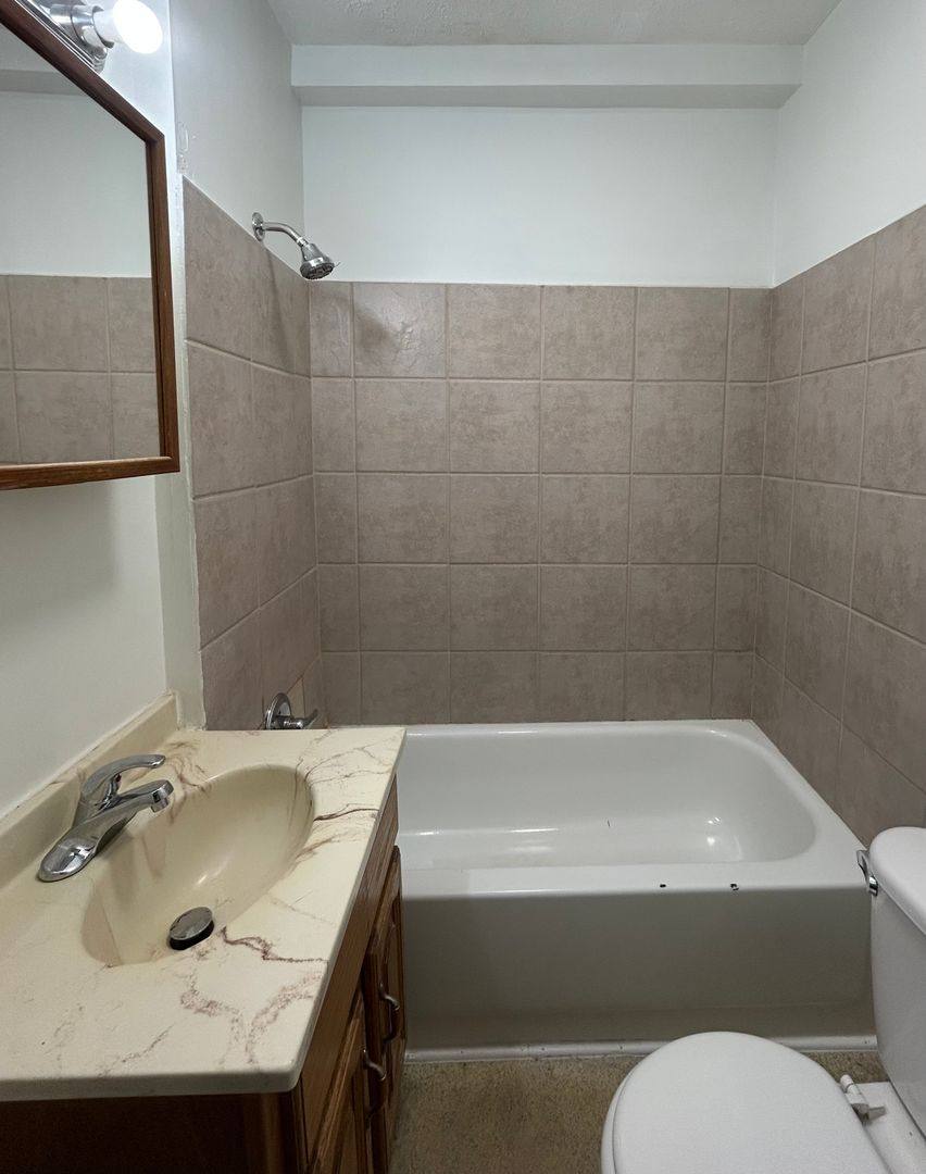 Apartment for rent at 1937 S 12th St, Omaha, NE 68108