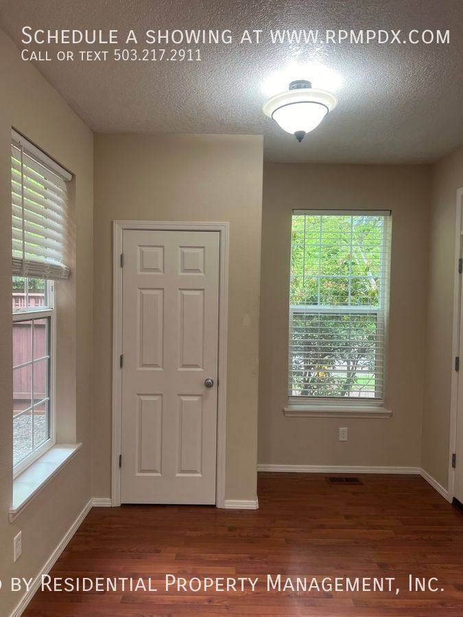 Townhouse for rent at 1008 SE Bacarra St, Hillsboro, OR 97123