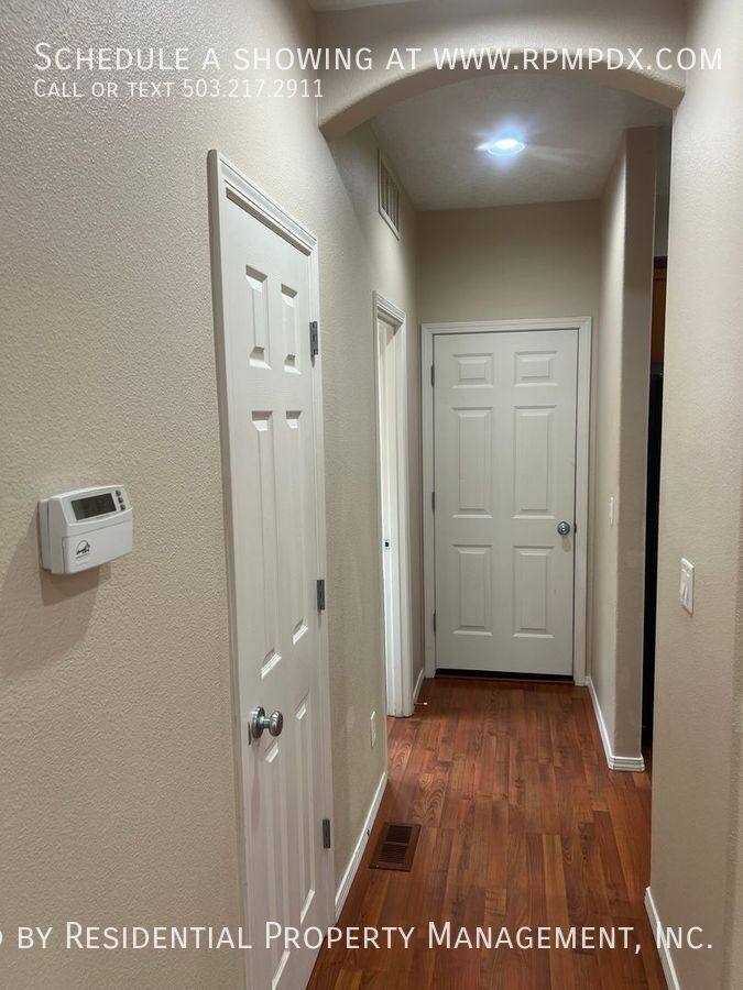 Townhouse for rent at 1008 SE Bacarra St, Hillsboro, OR 97123