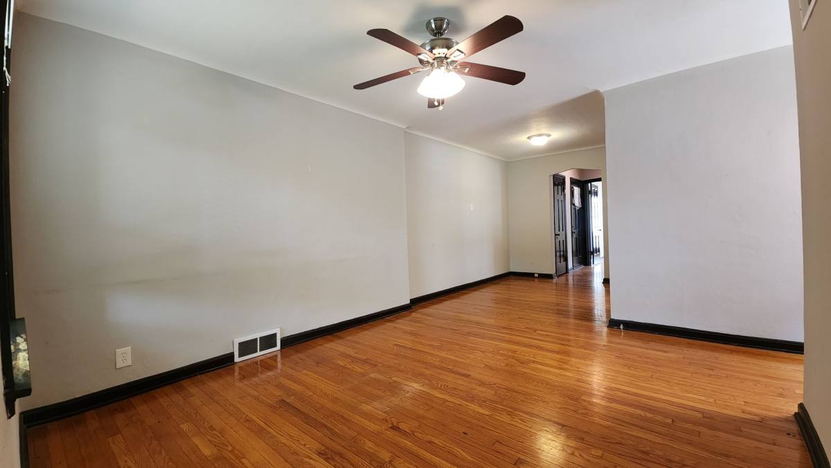 Apartment for rent at 6362-64 Sutherland, Saint Louis, MO 63109