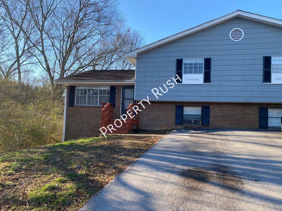 Apartment for rent at 4727 Tessie Lane, Hixson, TN 37343