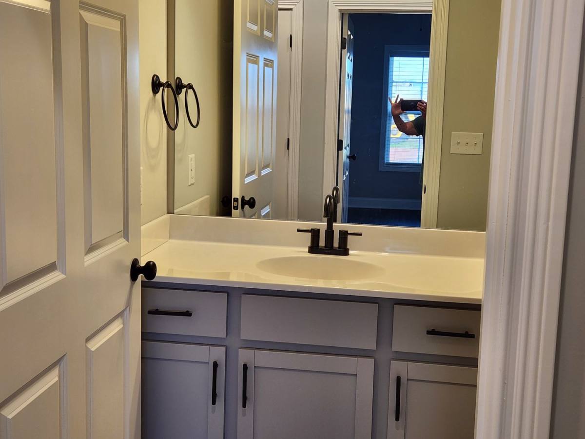 Apartment for rent at 209 Palmer Court, Glasgow, KY 42141