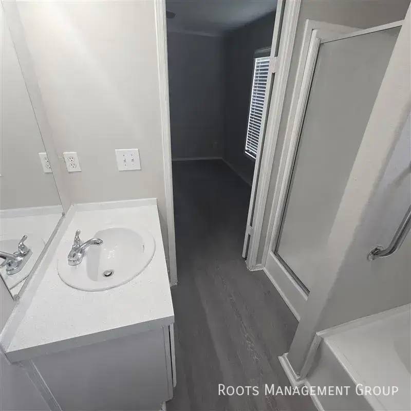 Apartment for rent at 15858 Clarke Springs Dr #15858C, Houston, TX 77053