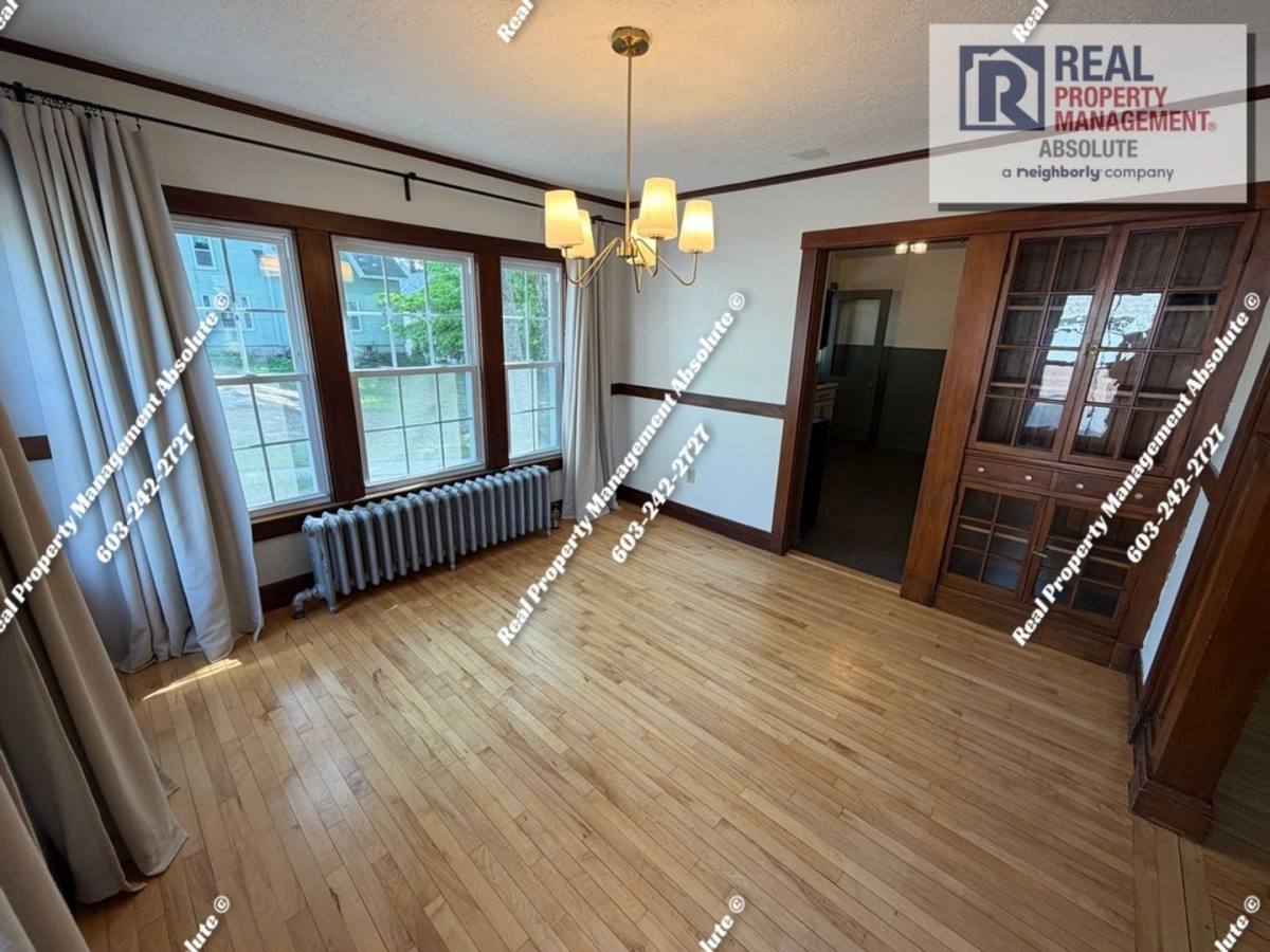 Townhouse for rent at 357 Bridge St, Manchester, NH 03104