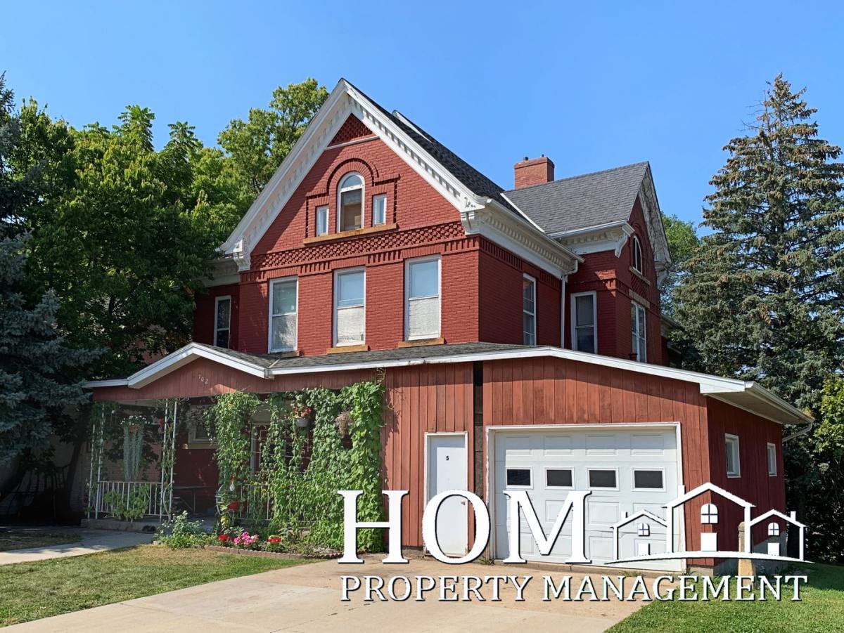 Apartment for rent at 102 S 5th St, Mankato, MN 56001