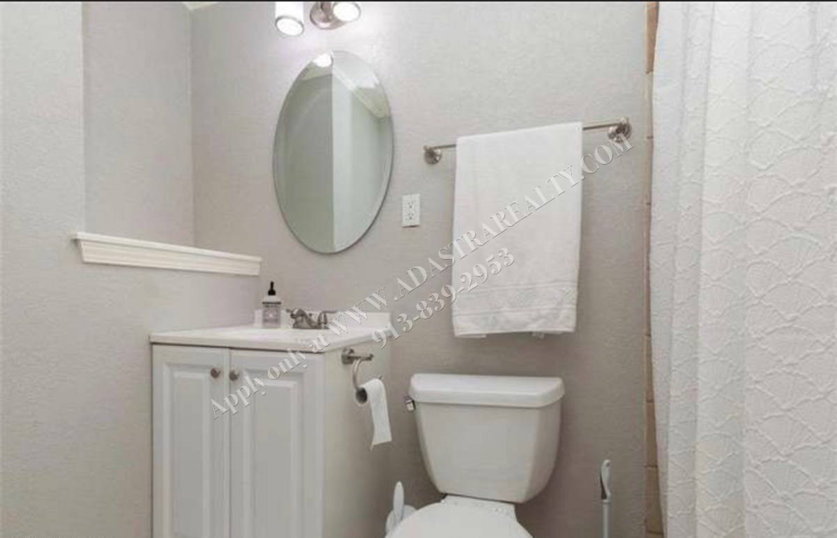 House for rent at 621 N Cedar St, Gardner, KS 66030