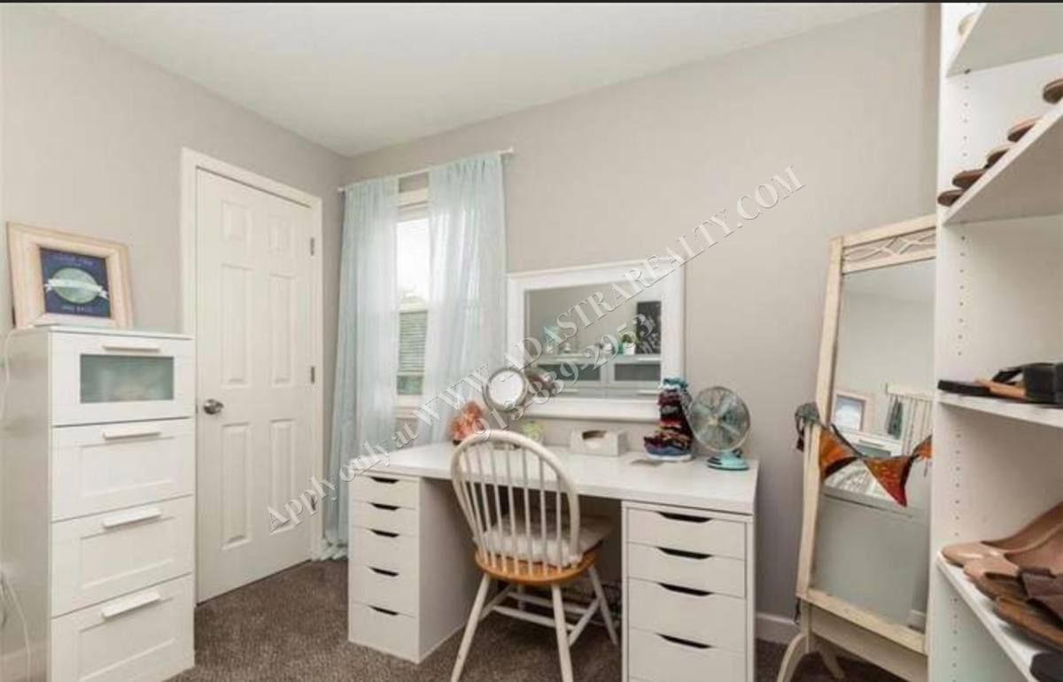 House for rent at 621 N Cedar St, Gardner, KS 66030